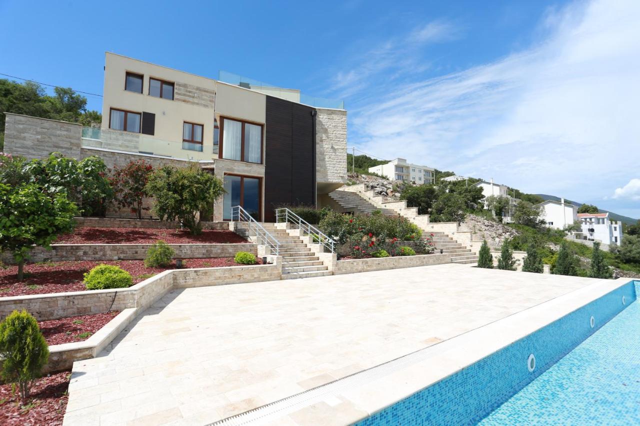 Villa Semiramis Tivat Luaran gambar